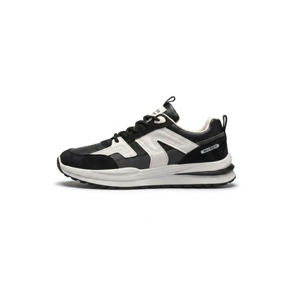 Stride Runner + Kostenloses Sockenpaket